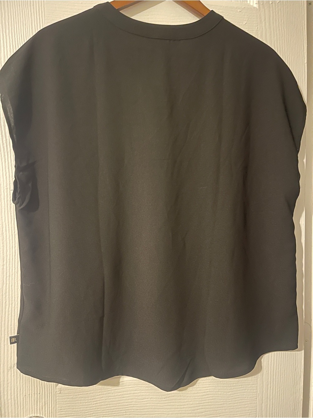 Banana Republic Black V-Neck Cap Sleeve Blouse - Picture 5 of 8